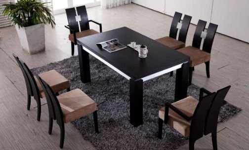 Modern set of Dining Table dubai