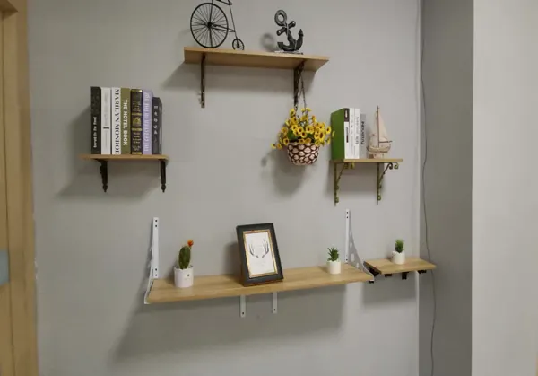 Wall Shelves In Dubai